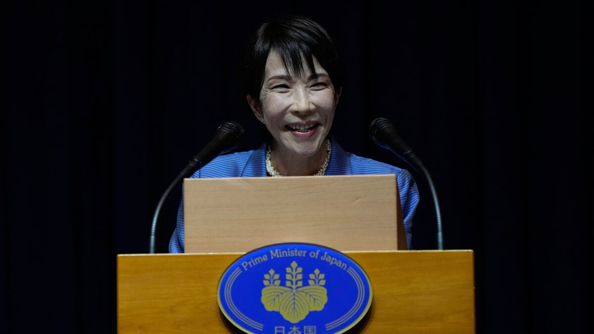 Japan approves gigantic stimulus package
