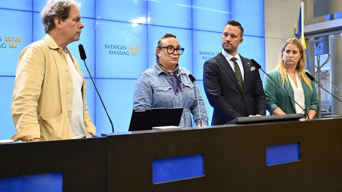 Center Party and Greens launch joint climate debate tour ahead of election campaign