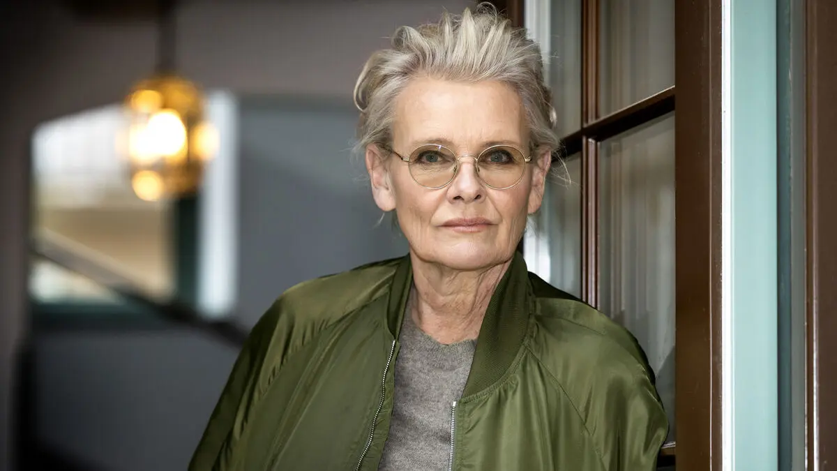 Eva Dahlgren thanks the arts with new album and tour