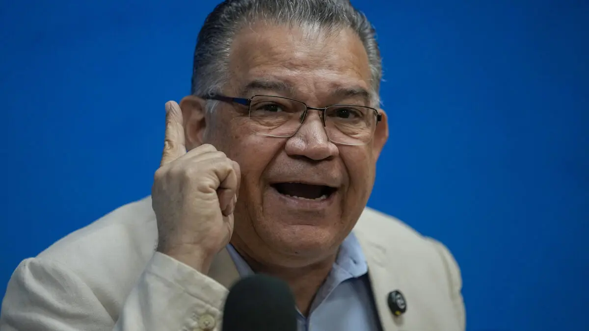 Trump calls off second attack on Venezuela after release of political prisoners