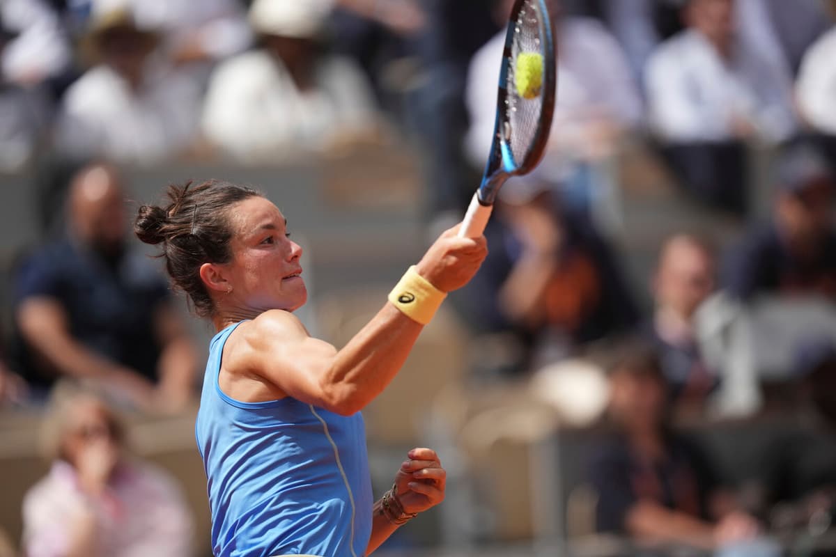 Lois Boisson Stuns Jessica Pegula in French Championships Upset
