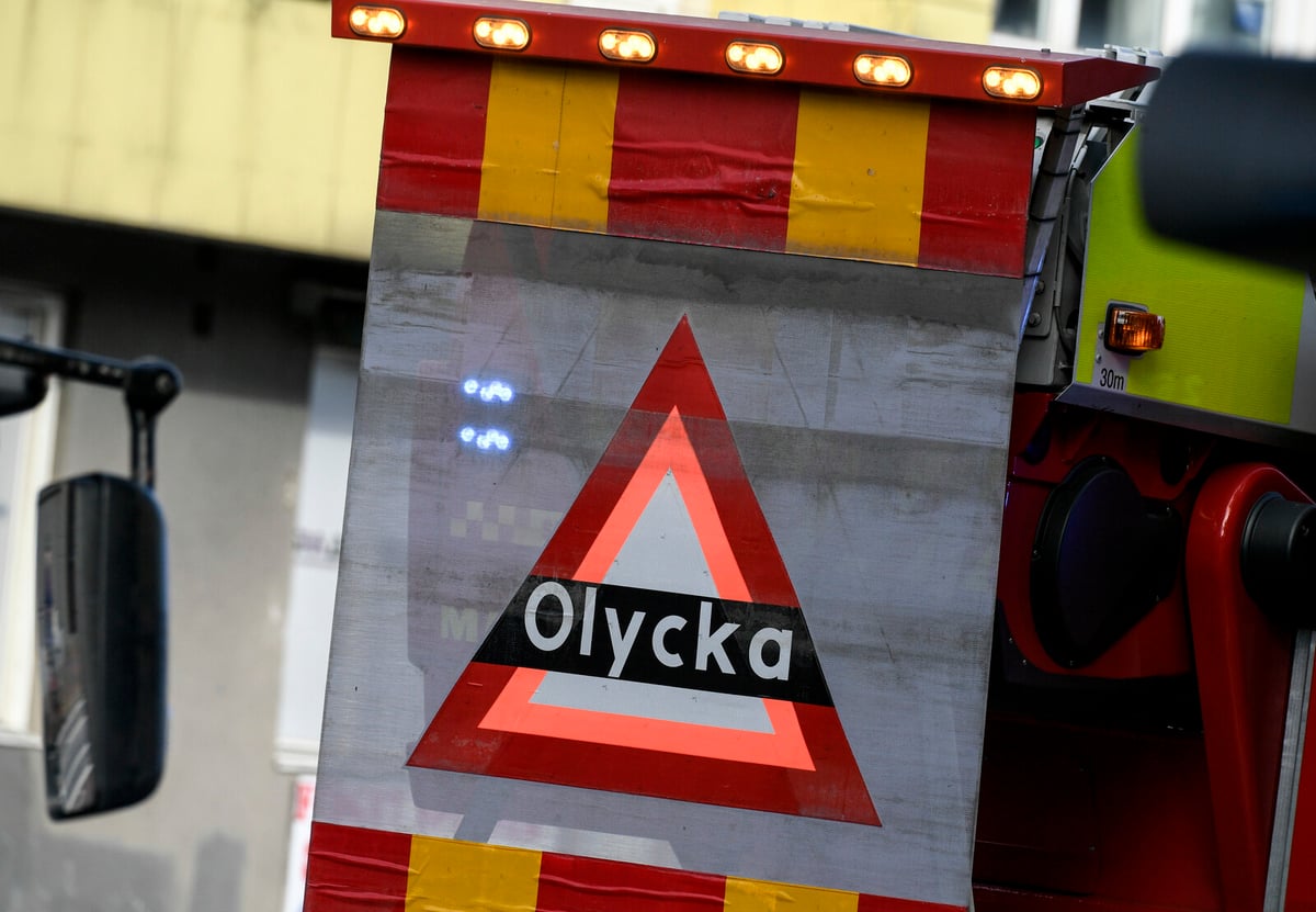 Person Dies in Brålanda Workplace Truck Accident