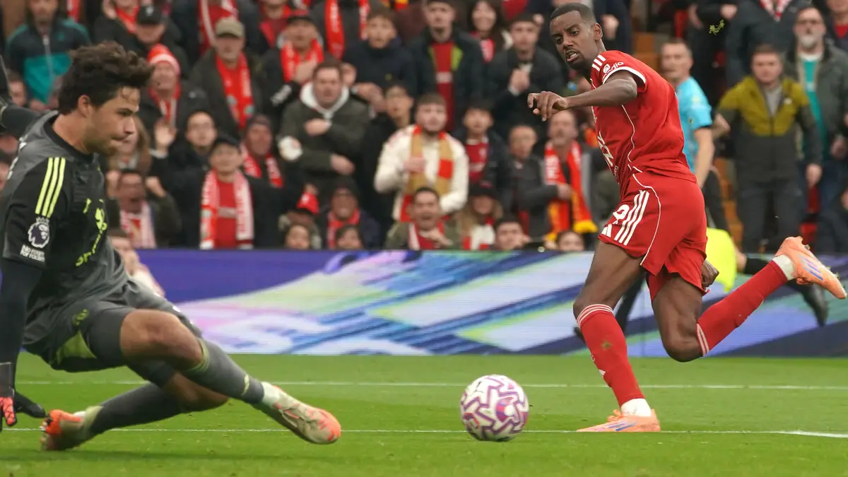 Liverpool Suffers Fourth Straight Loss Without Isak