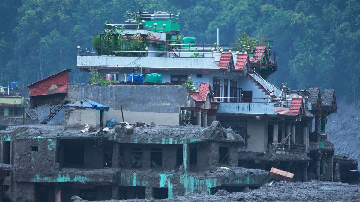 Two people with Swedish ties missing after Nepal-Tibet mudslide