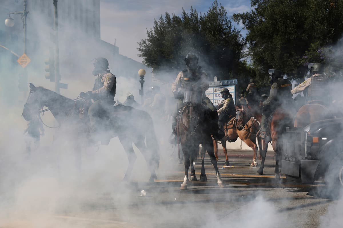 Los Angeles Mayor Lifts Nightly Curfew