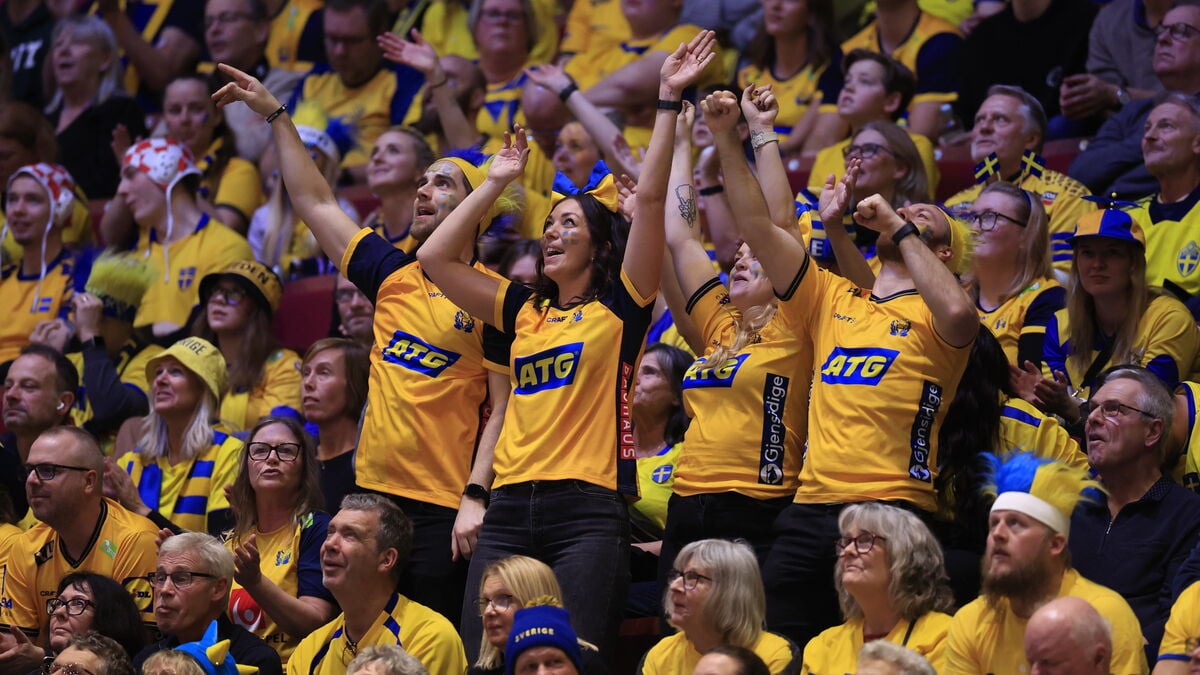 Many European Championship tickets still available for Sweden's must-win match