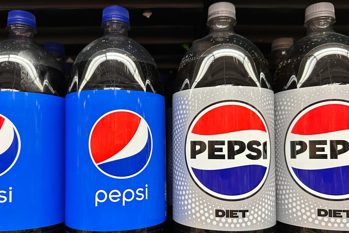 PepsiCo Lowers 2025 Forecast Amid Trade Policy Impact