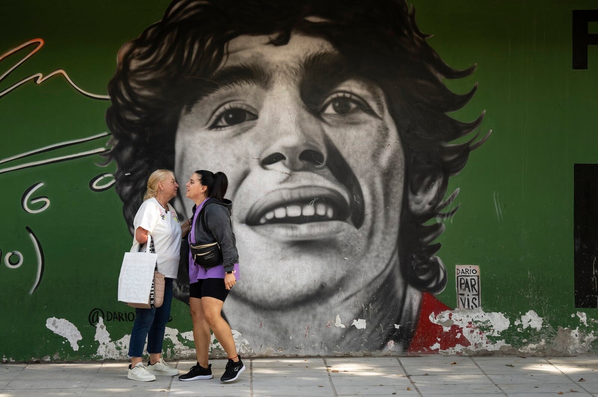 Maradona Medical Staff Trial Declared Invalid Will Be Retried