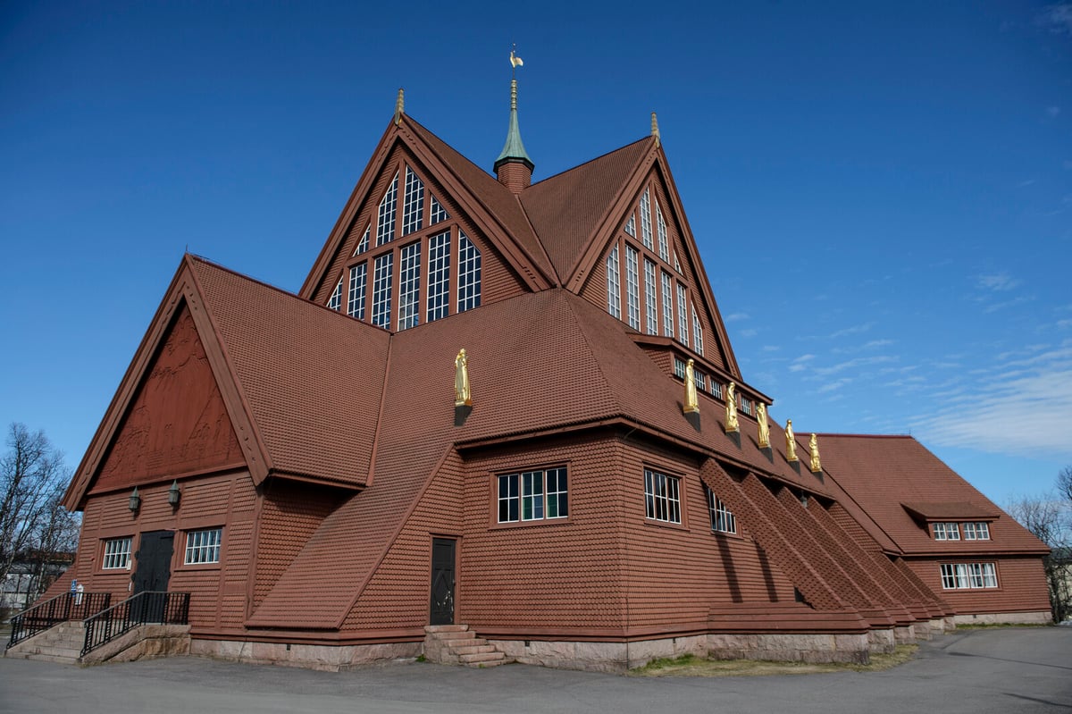 Watch Live: Historic Relocation of Sweden's Most Beautiful Church
