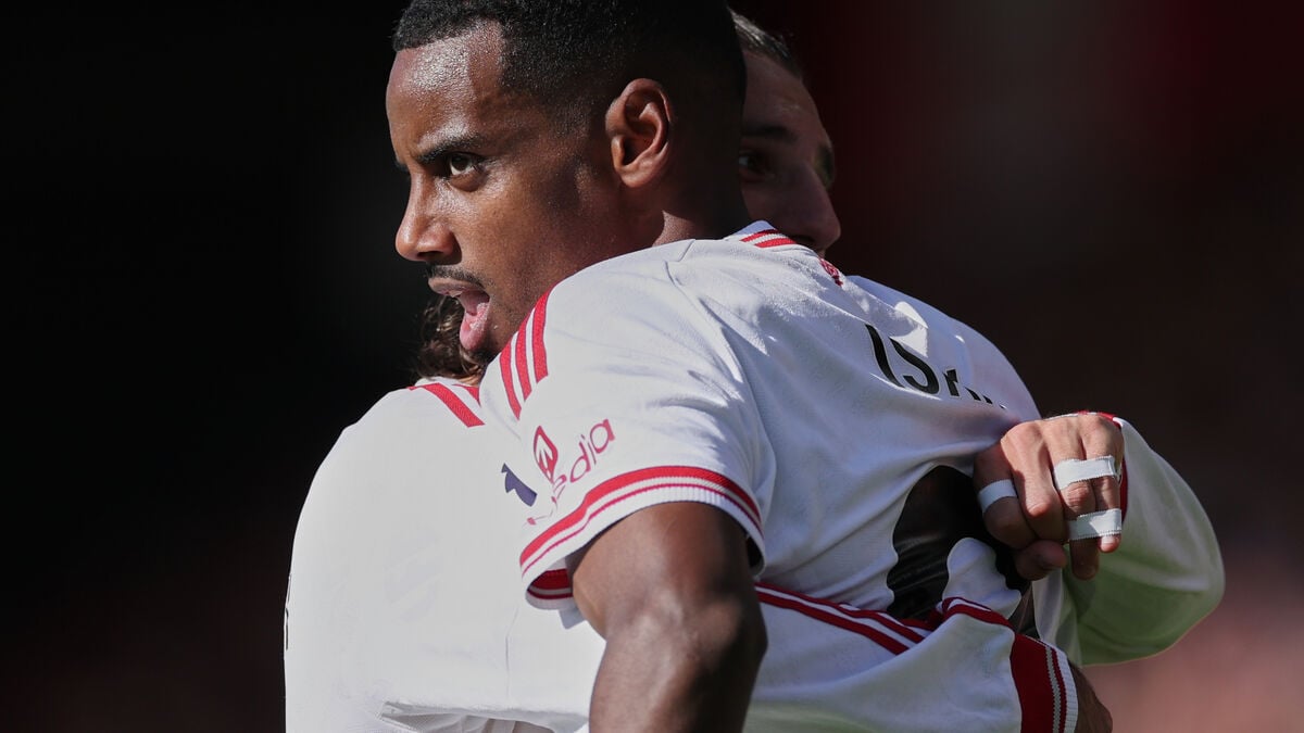 Alexander Isak to Miss Liverpool’s Clash With Manchester City After Injury