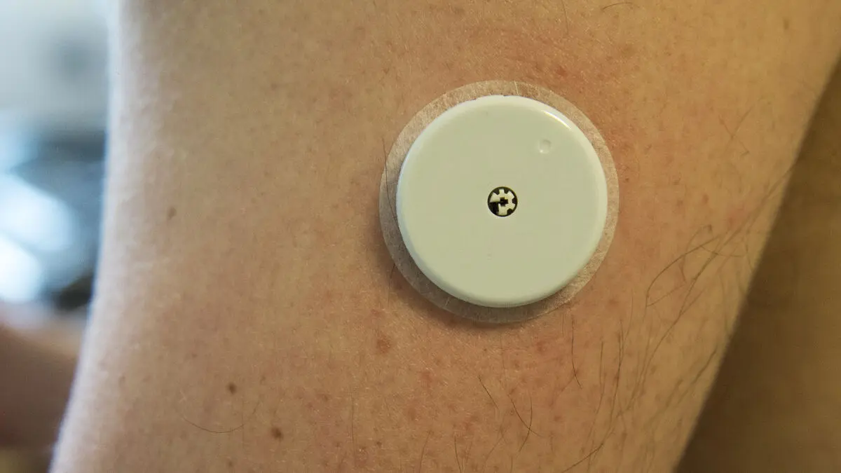 Researchers warn healthy people against using blood glucose monitors