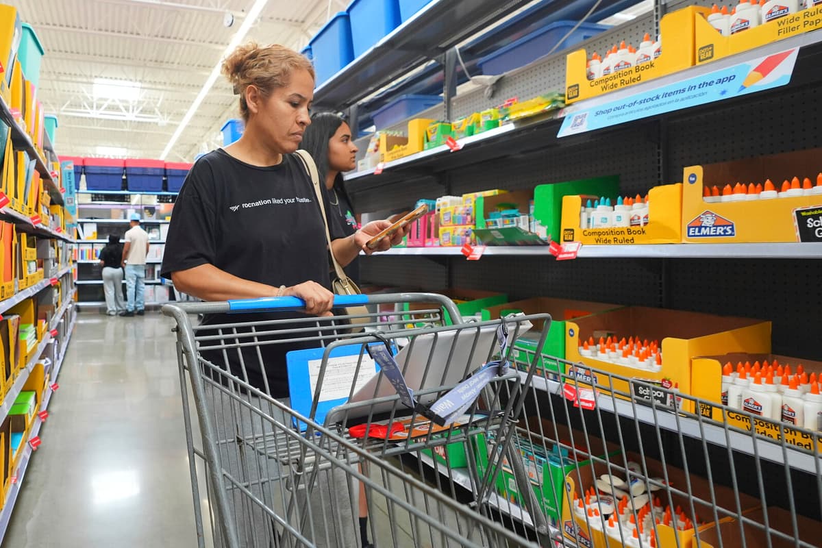 US Inflation Matches Analyst Forecasts at 2.7 Percent in August