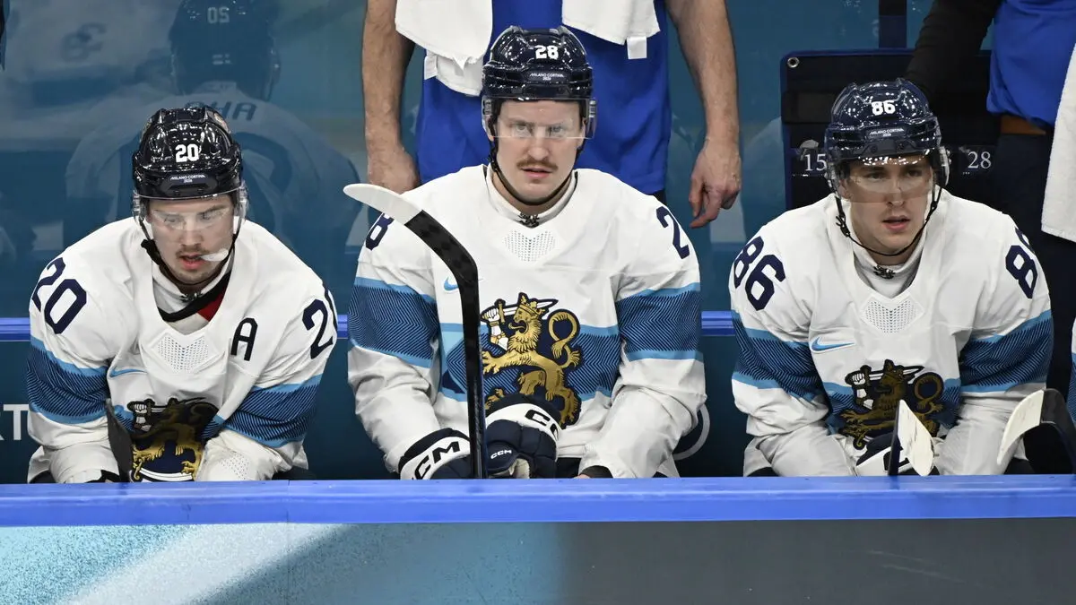 Slovakia shocks Finland 4–1 in Olympic opener