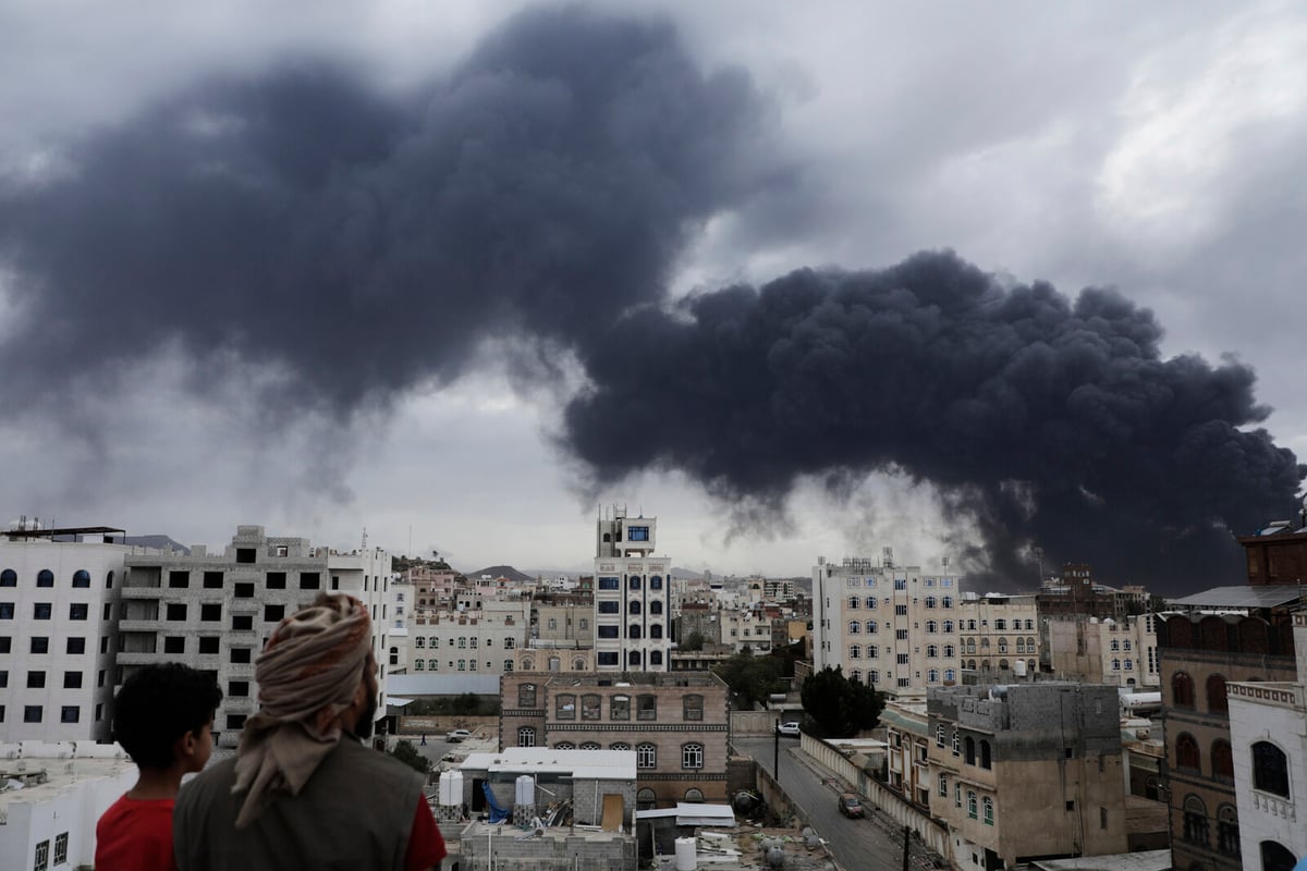 Trump Claims Houthi Militia Surrender After US-Israel Attack on Yemen