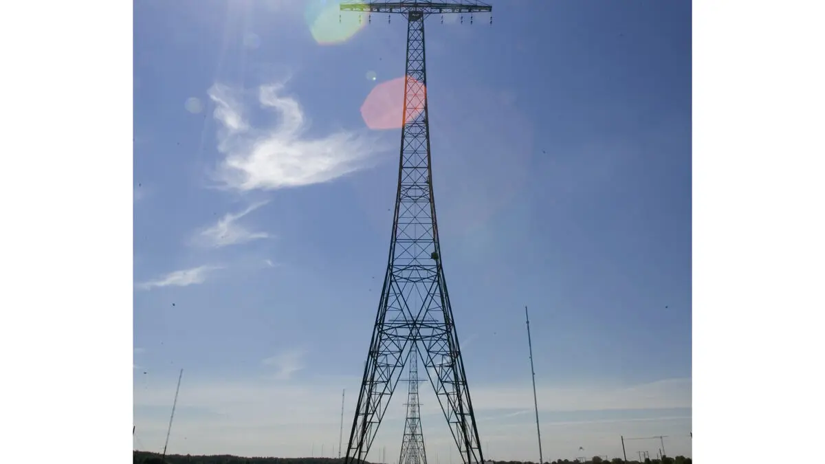 Man falls to his death 120 meters – CEO is charged