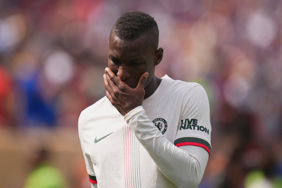 Chelsea's Nicolas Jackson Apologizes for Red Card in Club World Championship