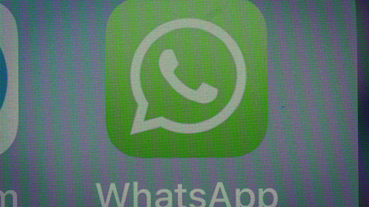 Russia tries to block WhatsApp