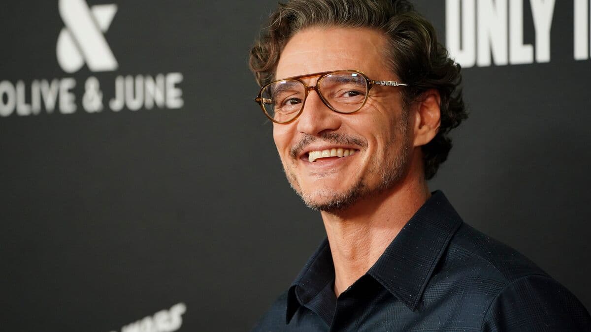 New Star Wars movie - director says everything is bigger