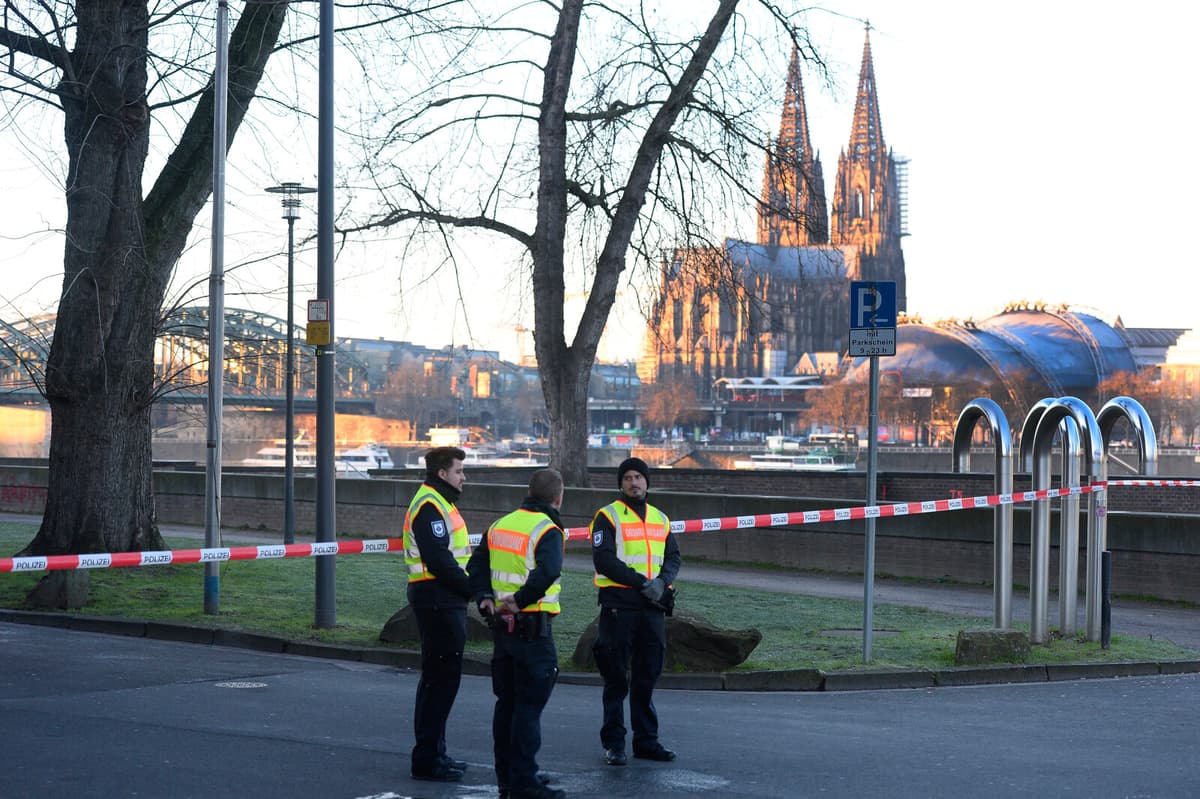 Bombs Detonated in Cologne Prompting 20000 Evacuations