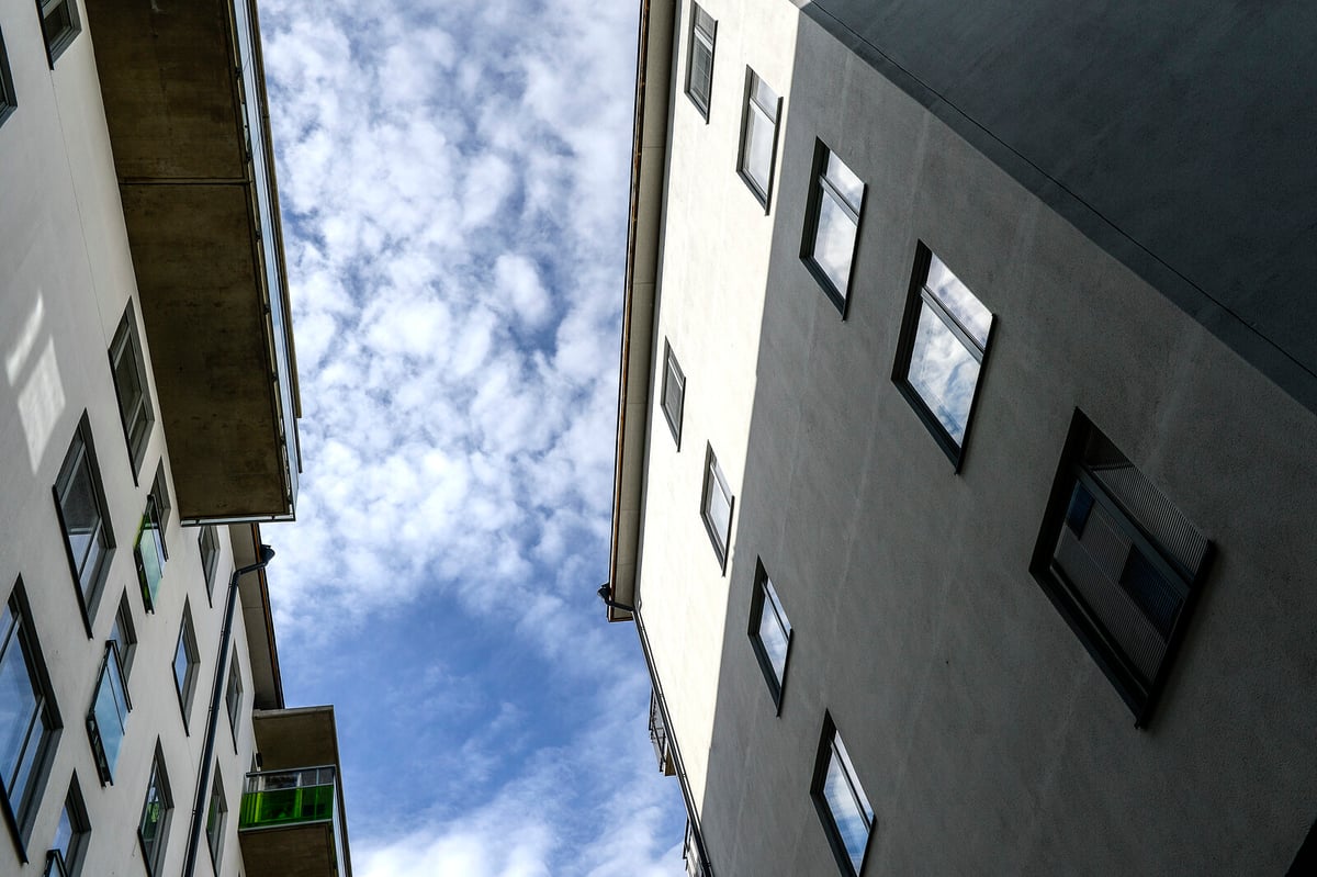 Major Banks Reduce Variable Mortgage Interest Rates