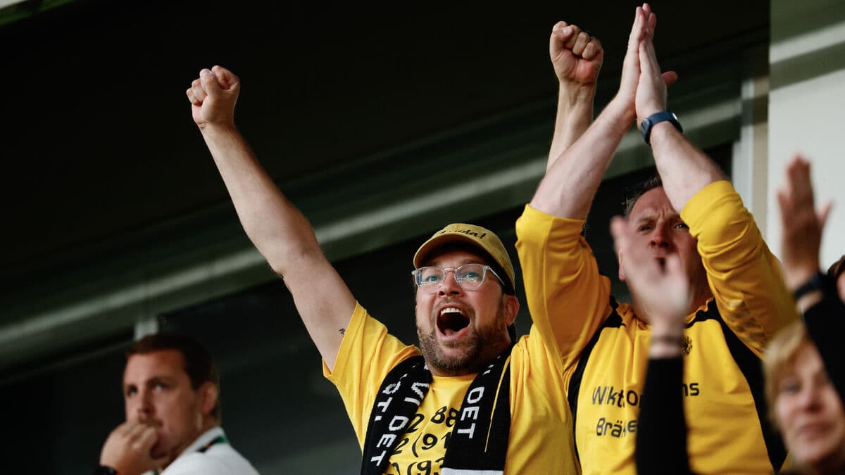 Åkesson Celebrates Mjällby's Historic Swedish Championship Win