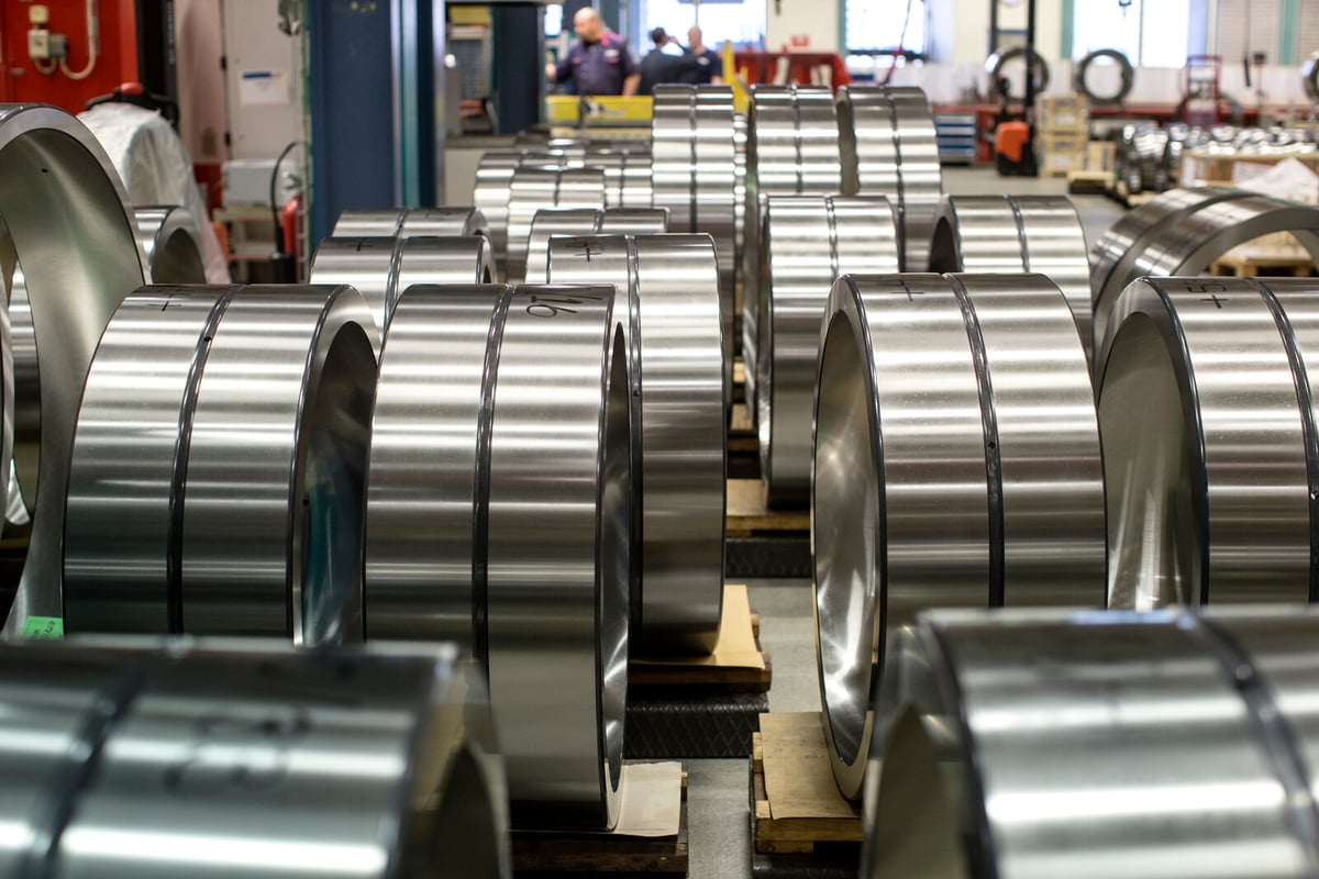 Swedish Industry Temperature Rises in August with PMI at 55.3