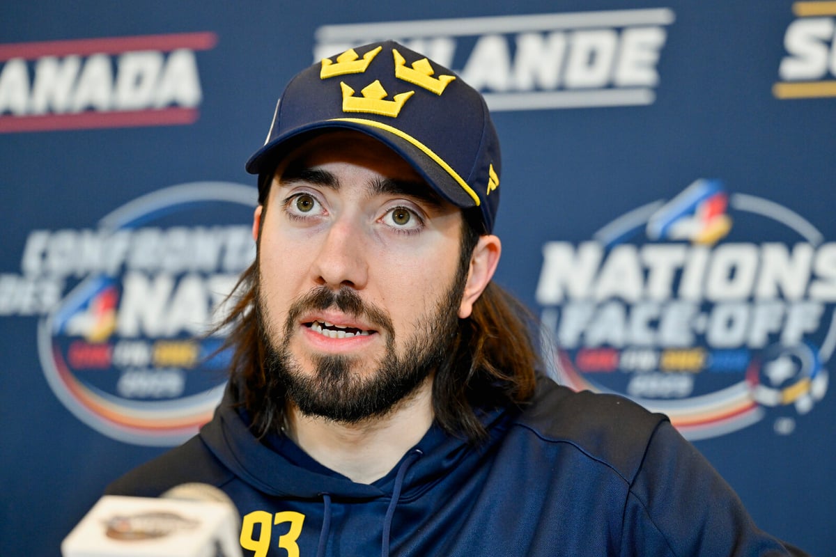 Zibanejad Discusses Challenges of Playing in Renovated Avicii Arena