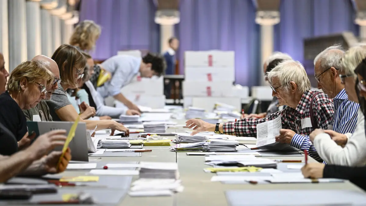 How the parties chase votes abroad - it could decide the election