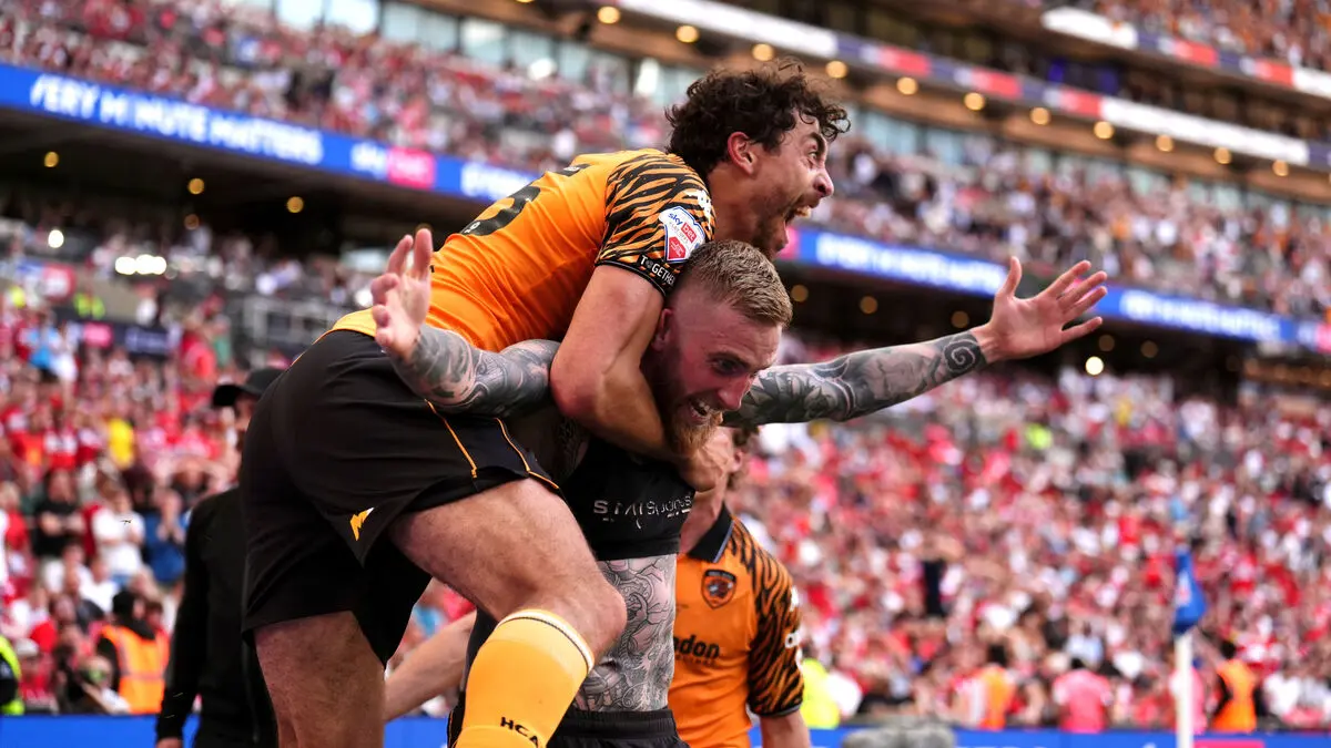 After the spy chaos, Hellberg misses the Premier League