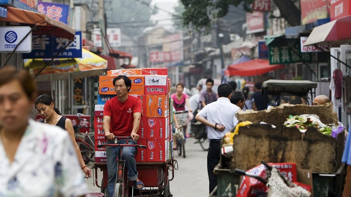 China’s central bank launches subsidized loans to support local state-owned firms