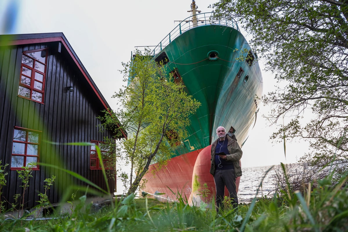 Landslides Disrupt Ship Salvage Operation in Norway's Trondheimsfjord