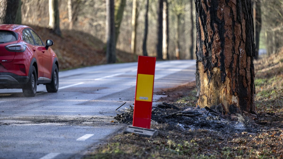 Police Warn of Slippery Roads and Black Ice in Western Sweden After Fatal Crashes