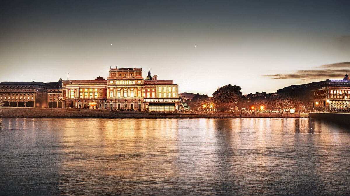 This is what the Royal Opera in Stockholm should look like after renovation