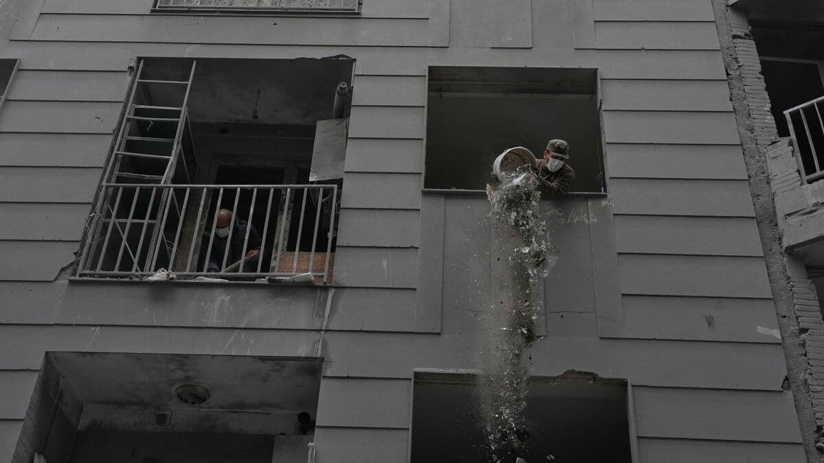 Iran urges US companies in region to evacuate