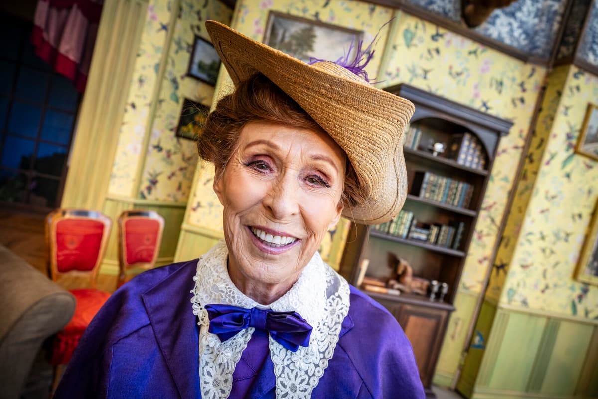 Eva Rydberg and Claes Malmberg Present "The Spanish Fly" in Helsingborg