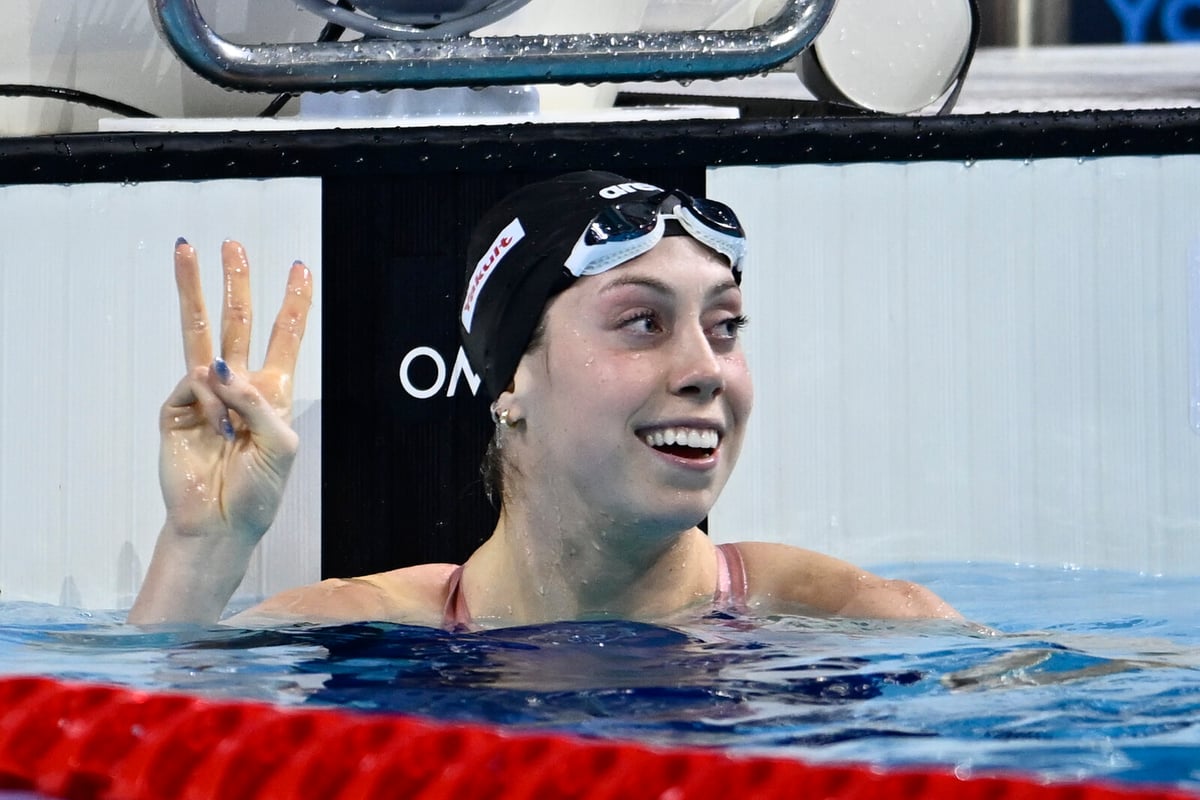 Gretchen Walsh Breaks 55-Second Barrier in 100m Butterfly