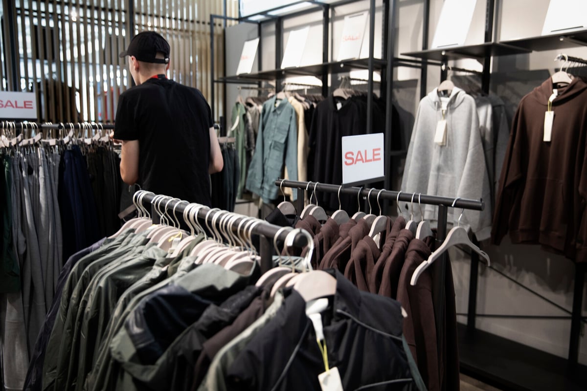 Fashion Retail Sees Growth in July, Low-Price Brands Lead