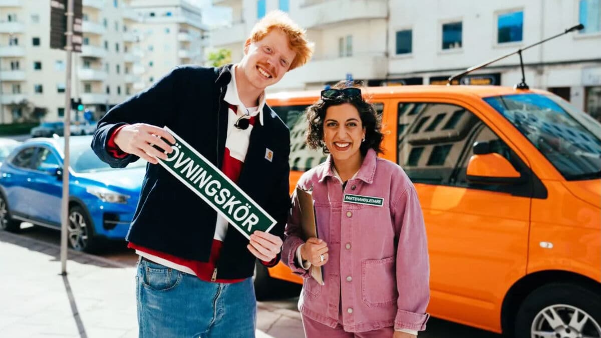 Election coverage turns playful with Mauri Hermundsson and party leaders