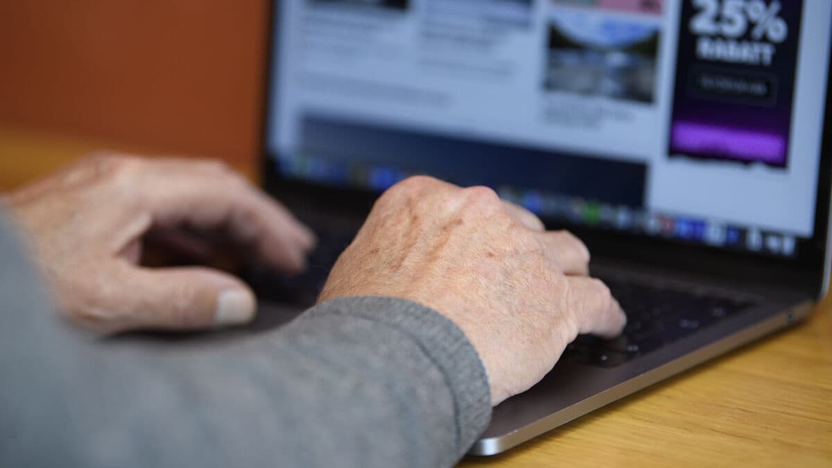 Proposal to fine poor customer service