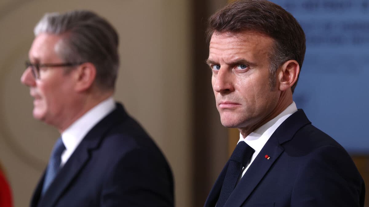 Starmer and Macron: Strait of Hormuz must remain open