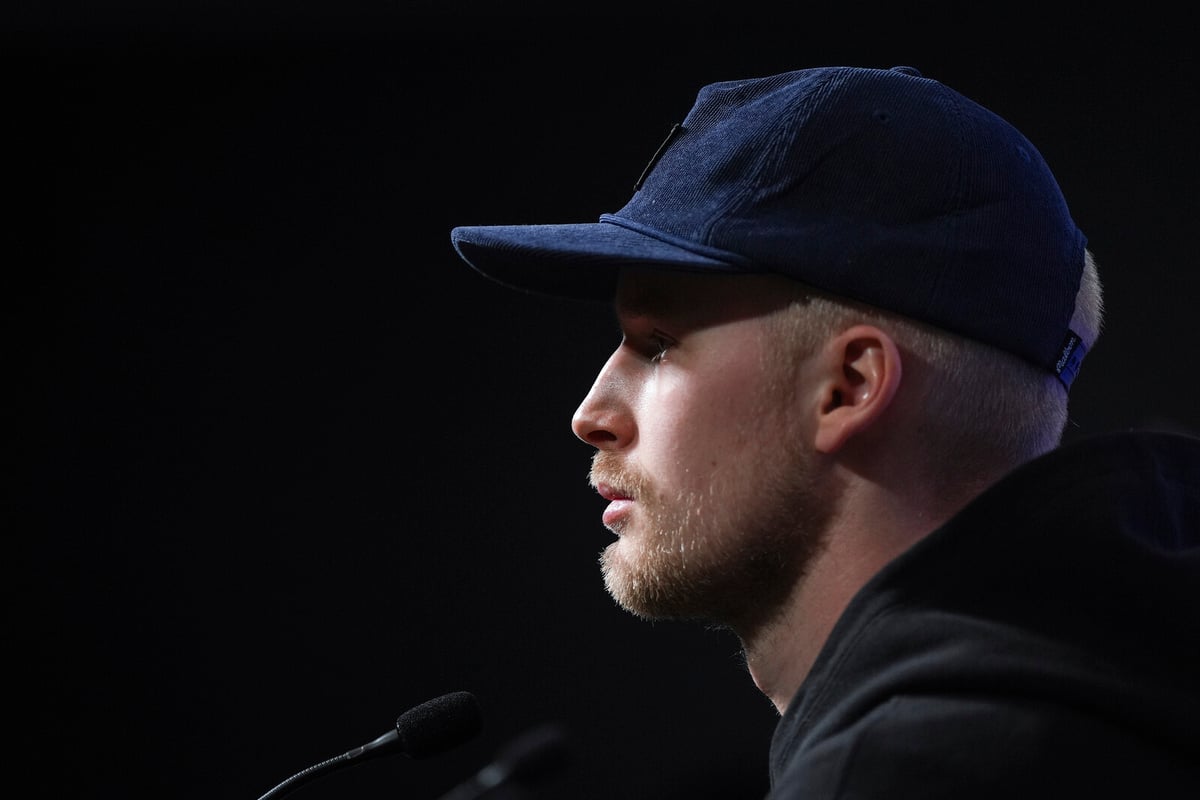 Elias Pettersson Urged to Improve Training by Canucks Coach Tocchet