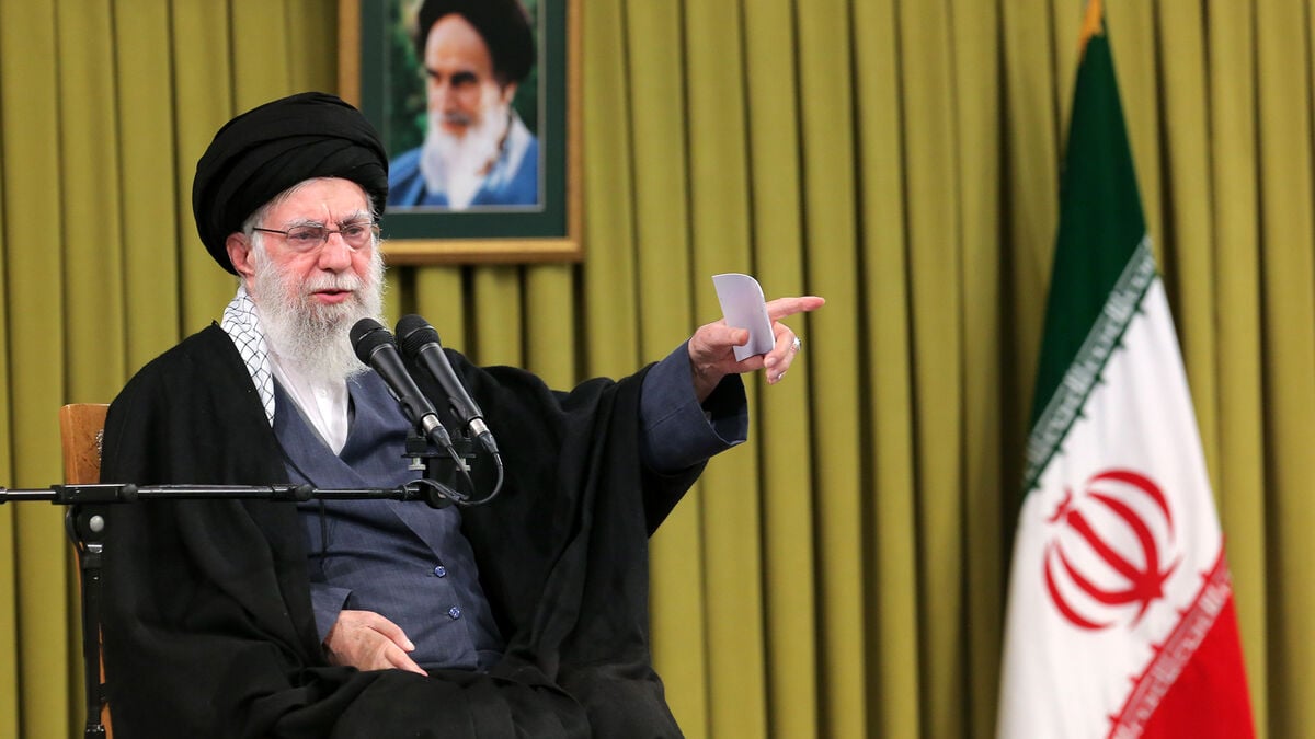 Another regime critic arrested in Iran as Revolutionary Guard detains reform movement spokesman Javad Emam