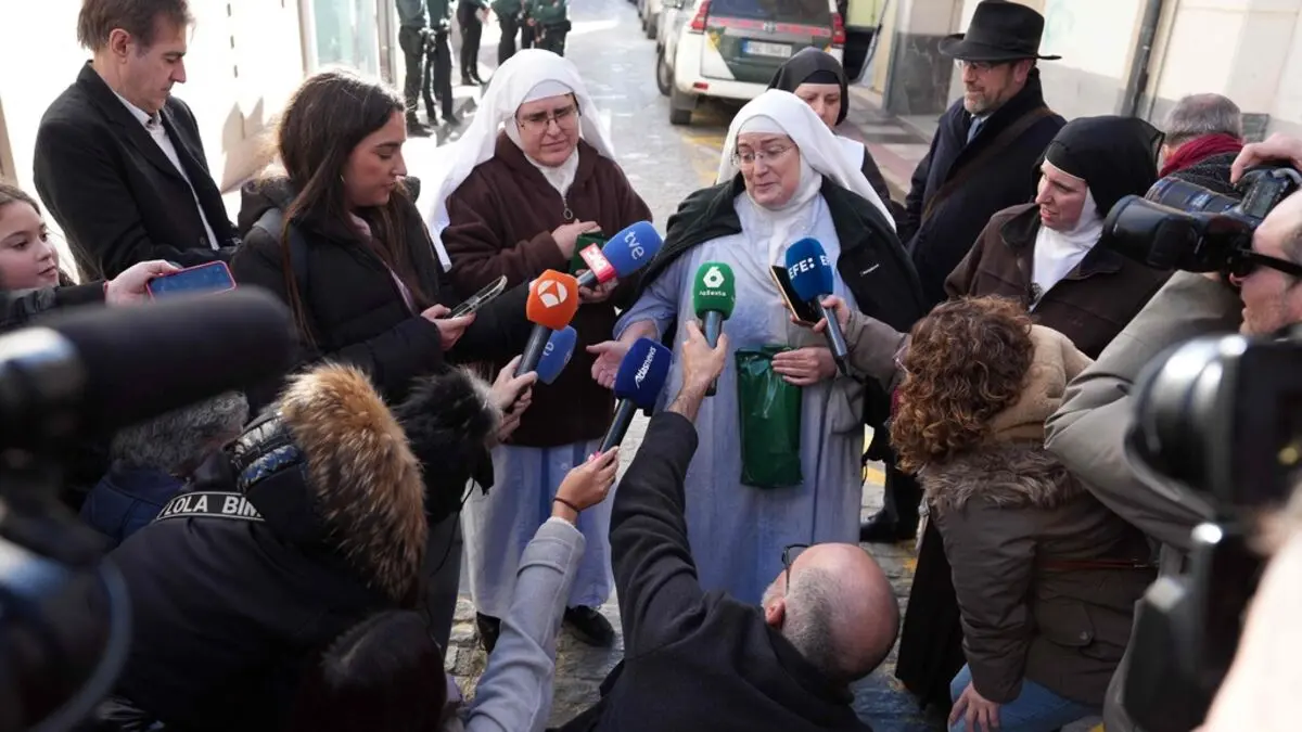 Spanish rebel nuns accused of embezzlement