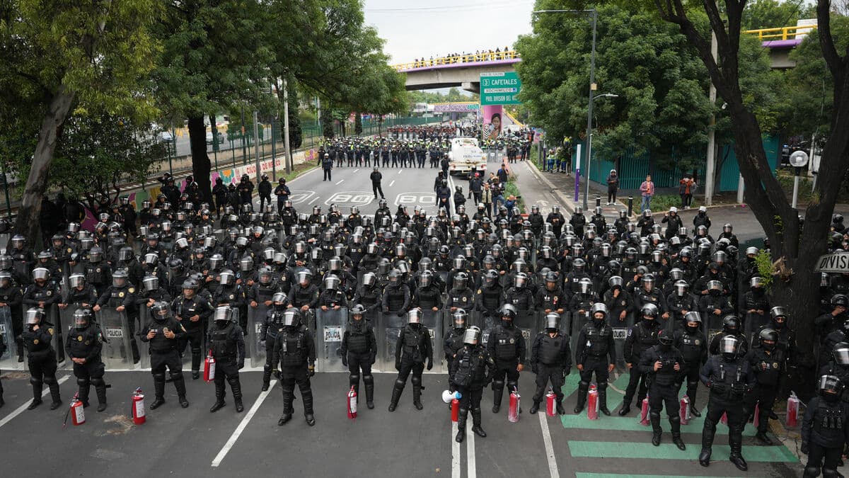 World Cup guide: Opening match at Azteca Stadium after criticism