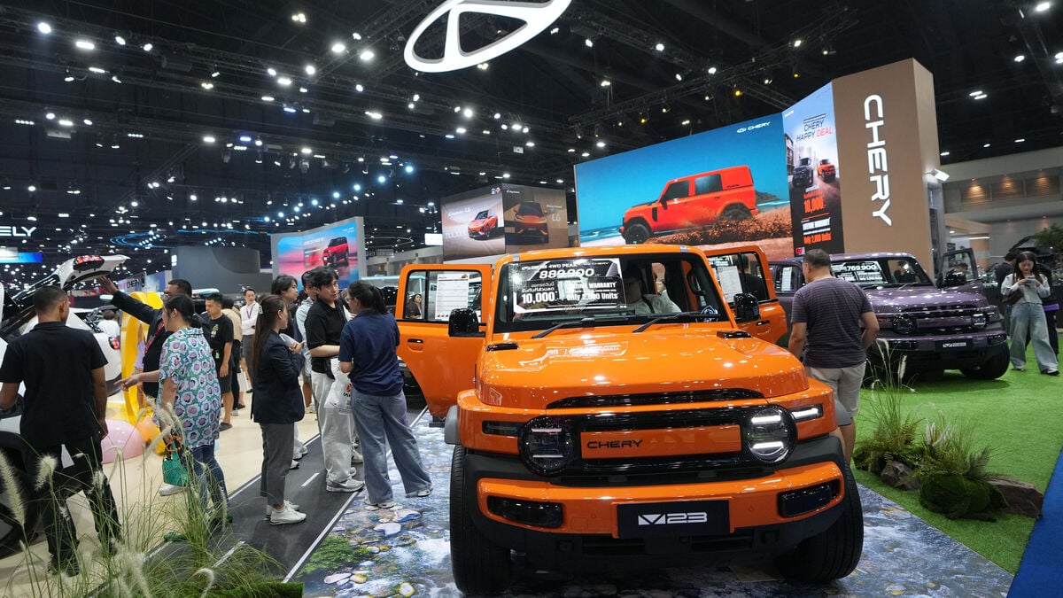 Chinese Electric Cars Help Drive 10% Rise in EU Car Sales in September