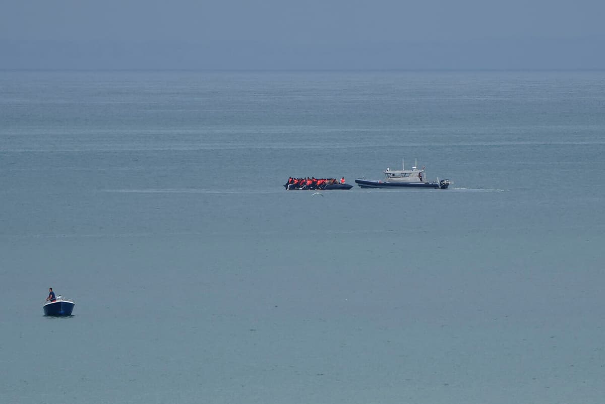 Two Migrants Die in English Channel Accident Near France