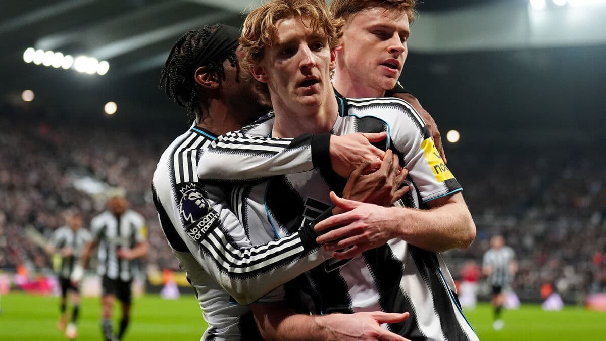 First loss for Carrick at Manchester United