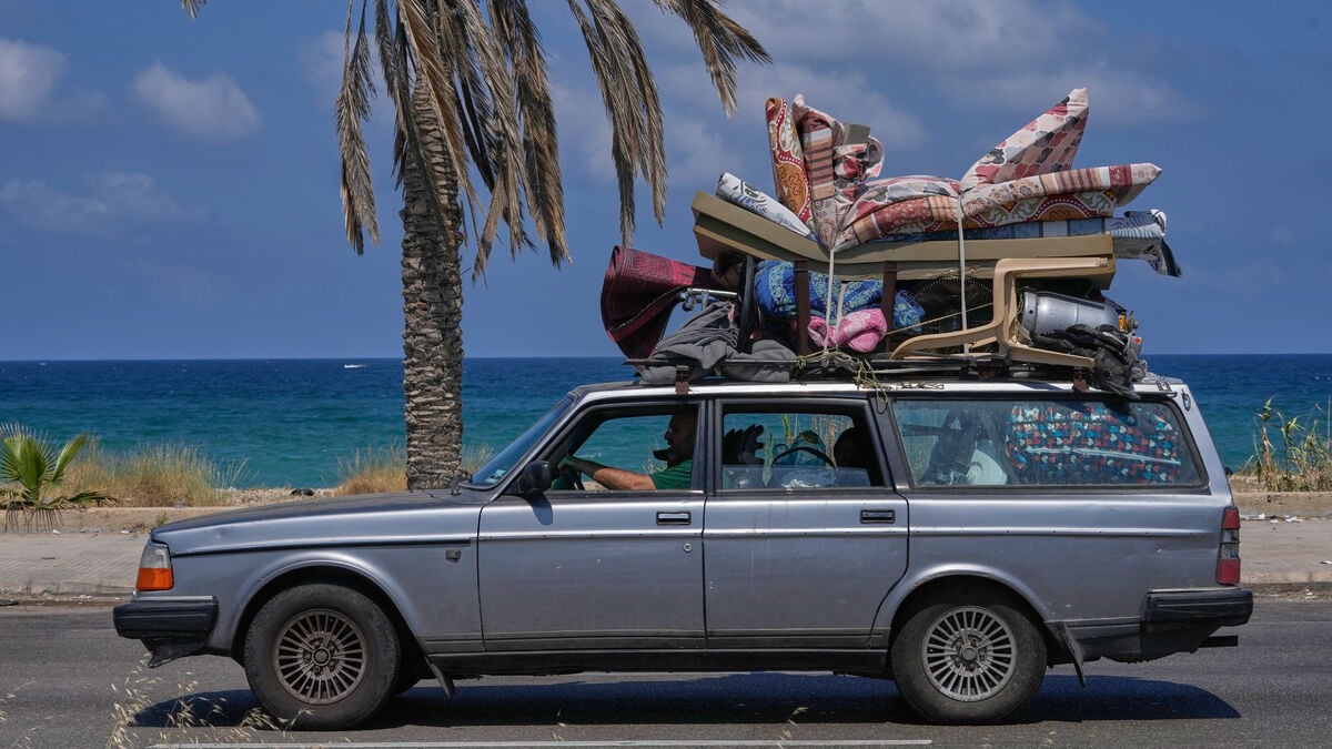 More than 640,000 Lebanese displaced people return home in southern Lebanon