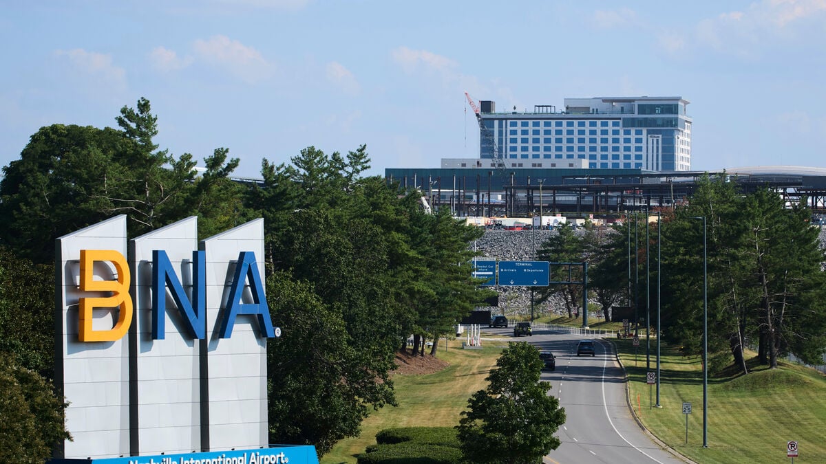 Nashville airport to be renamed in honor of Dolly Parton