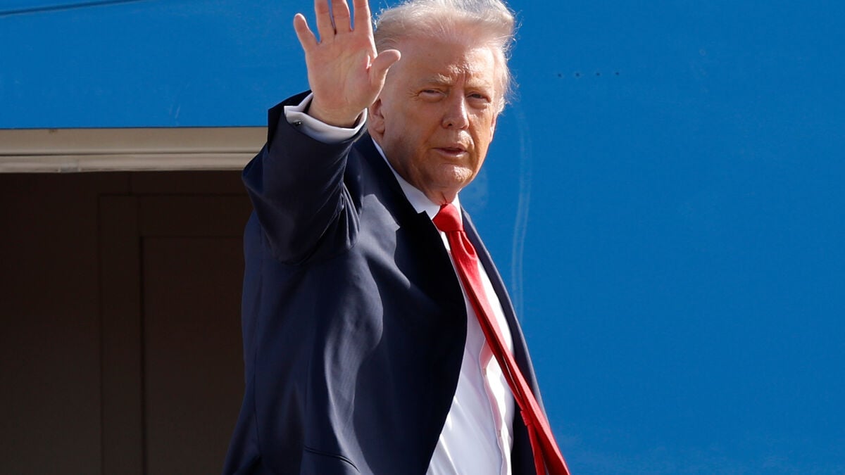Trump on nuclear weapons words: "Testing if others do it"